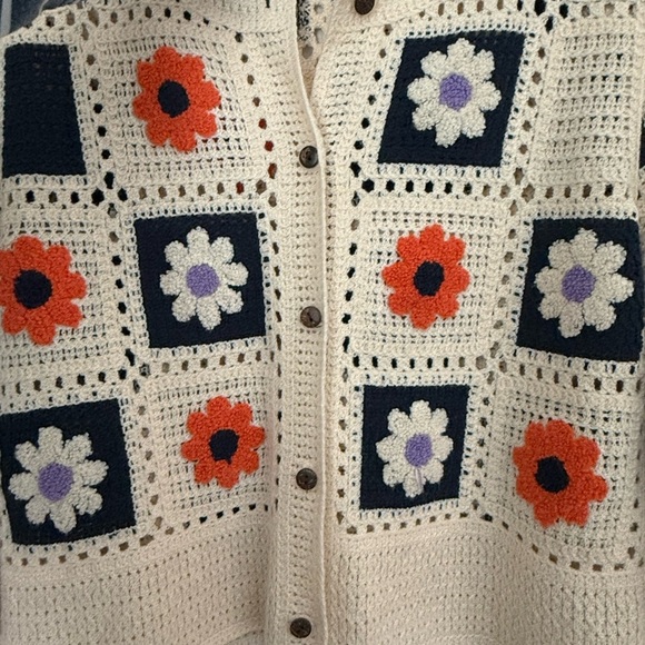 Women's Patchwork Crochet Sweater Cardigan Cottagecore Boho Size Large S/M - Picture 7 of 12